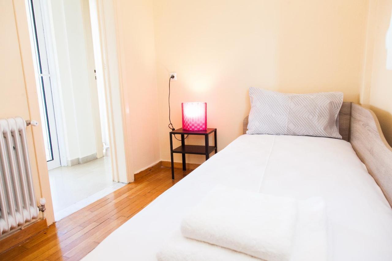 דירות אתונה Bright Apt. With Lovely View In Lycabettus! מראה חיצוני תמונה