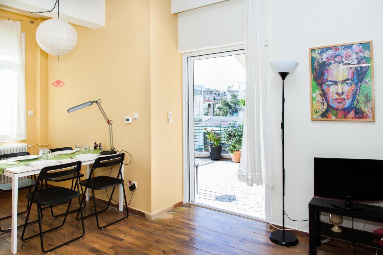 דירות אתונה Bright Apt. With Lovely View In Lycabettus! מראה חיצוני תמונה