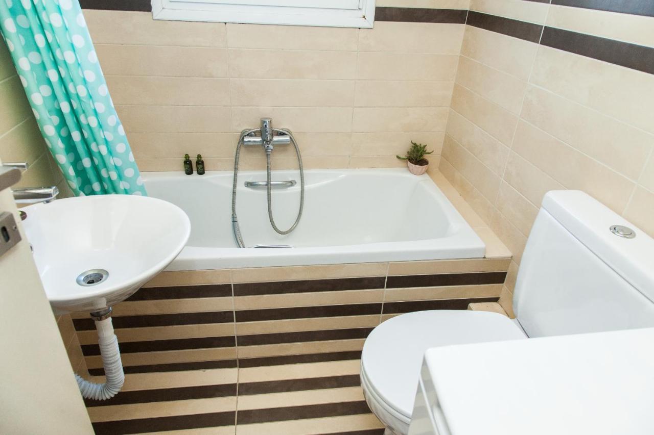 דירות אתונה Bright Apt. With Lovely View In Lycabettus! מראה חיצוני תמונה